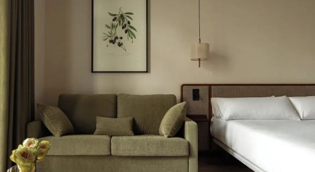 Студия Superior Batimont Suites & Apartments