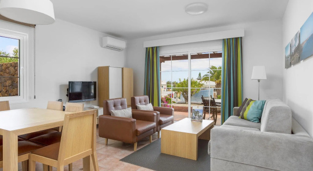 Апартаменты с 2 комнатами Jardines del Sol