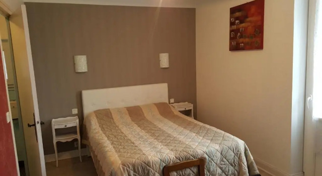 Номер Standard Hôtel du Puy dAlon