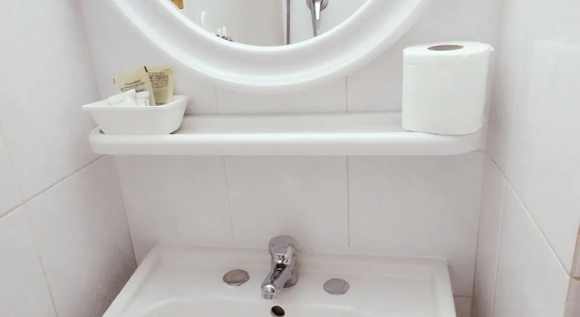 Одноместный номер Standard c 1 комнатой Hotel Suisse