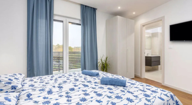 Villa Isabel with Heated Pool near Poreč, Забронировать Вилла Пореч Poreč Riviera, 3* 4*