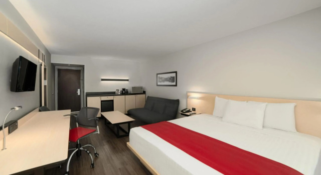 City Express by Marriott Silao Aeropuerto, Prenota Hotel Hotel a El Bajio con piscina, Piscina