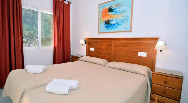 Апартаменты c 1 комнатой с балконом и с видом на улицу Apartamentos HC Burriana Playa