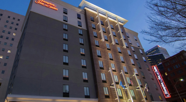 Hampton Inn & Suites Tulsa Downtown