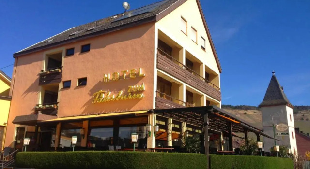 Hotel Zum Fährturm, Забронировать Отель Шляйх Trier-Saarburg