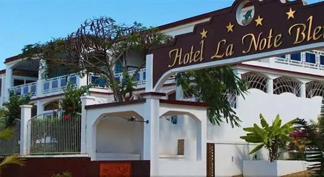 La Note Bleue Park Hotel, Đặt Khách sạn Khách sạn ở Diego Suarez có hồ bơi, Hồ bơi