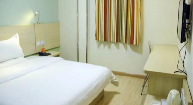 7 Days Inn Beijing Shangdi Sanjie Branch, Rezerwuj Hotel Shangdi Pekin