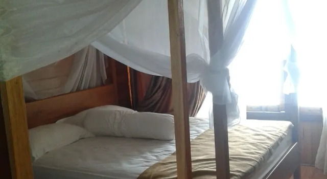 Tanta Moon Luxury Villas Siladen Island