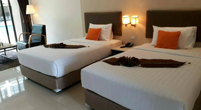 Номер Deluxe Summer Tree Hotel