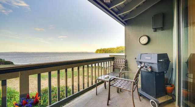 Water Views & Marina Access: Port Ludlow Getaway, Rezerwuj Apartament Port Ludlow Olympic Peninsula