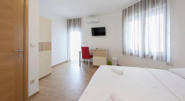 Guesthouse Villa Klara, Забронировать Вилла Виллы Башка-Вода, Вилла