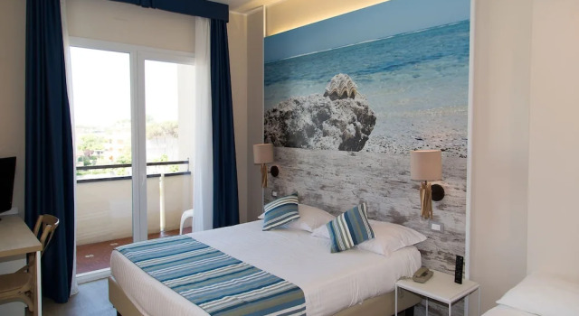 Двухместный номер Superior с балконом Hotel Life - Natural Style Rimini