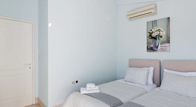 Enchanting Villa in Chalcis with Terrace, Book Villa Drosia Drosia
