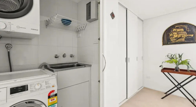 Stylish 1-bed in the Heart of Sydney's Inner West