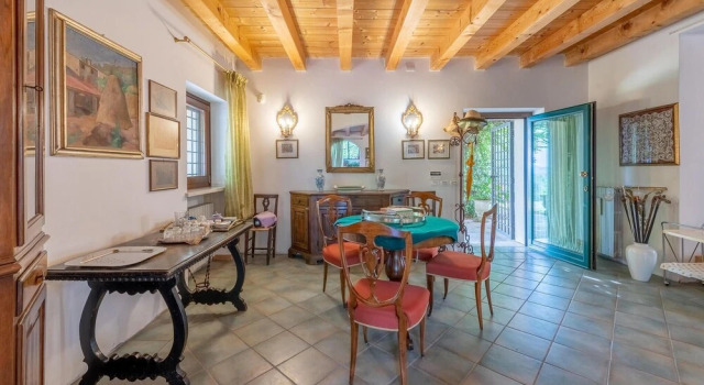 Nice Home in San Pietro in Cariano With Wifi and 3 Bedrooms, Забронировать Отель Сан-Пьетро-ин-Карьяно Вальполичелла