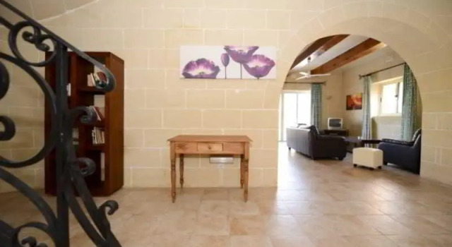 Villa Sophia, Varaa Villa Ghasri Gozo