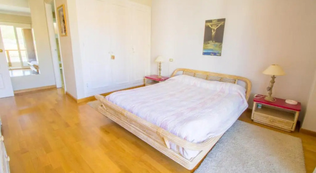 Апартаменты High Quality apartment 40 meters from beach