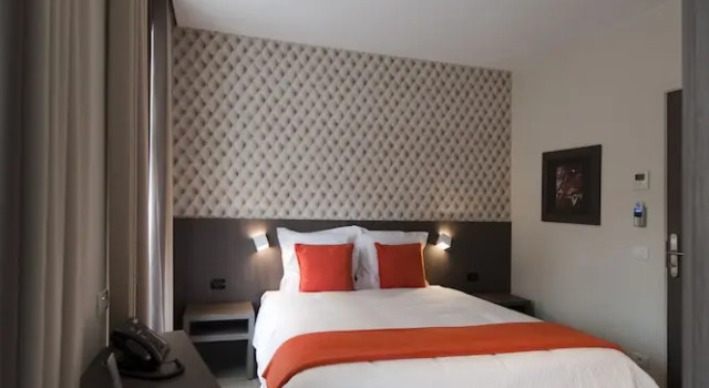 Номер Standard Square Hotel