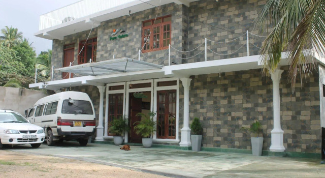 Pure Nature Hotel, Забронировать Отель Канди 