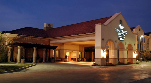 Homewood Suites by Hilton Laredo at Mall del Norte