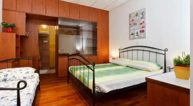 Studio Deni, Prenota Hotel Splitska 