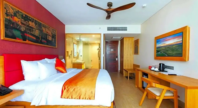 Двухместный номер Deluxe с балконом Marina Bay Vung Tau Resort & Spa