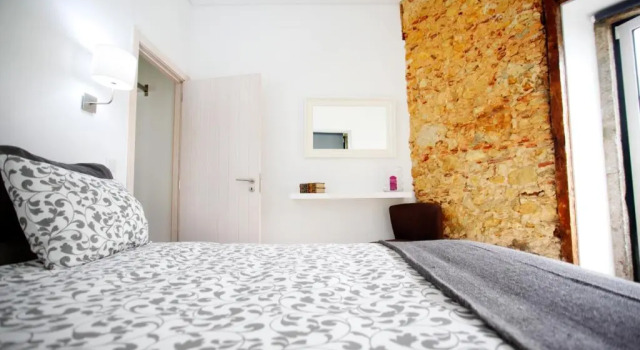 Апартаменты c 1 комнатой Charming Bairro Alto Apartment