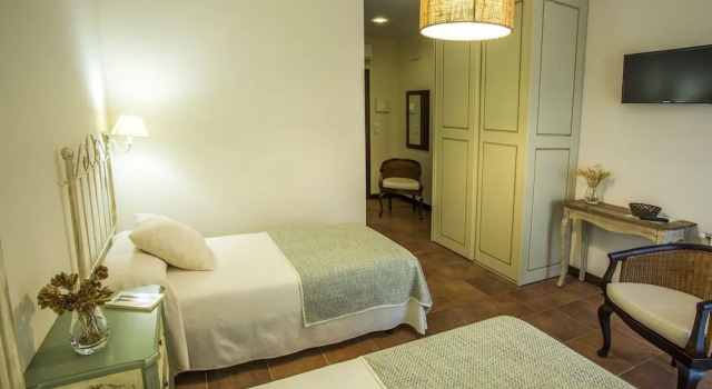Casa Rural La Huerta de Los Nogales, Book Hotel Hotels in Extremadura with a Pool, Swimming Pool