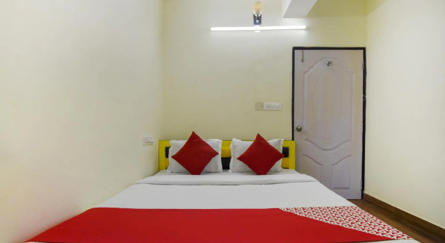 OYO 73192 Vip Comfort Inn, Prenota Hotel Hotel a West Bengal con parcheggio, Parcheggio