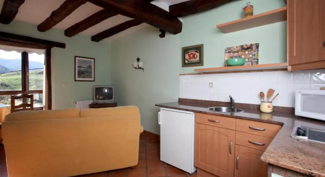 Студия APARTAMENTOS LA COTERA sc