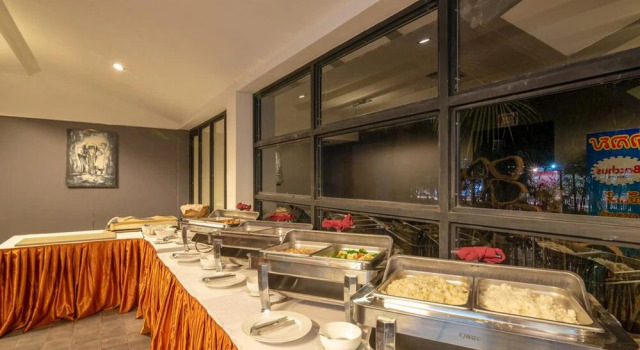 Семейный номер Standard с балконом Ompil Angkor Residence