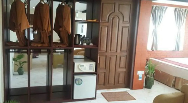Номер Deluxe с балконом Hotel Yadanarbon Bagan