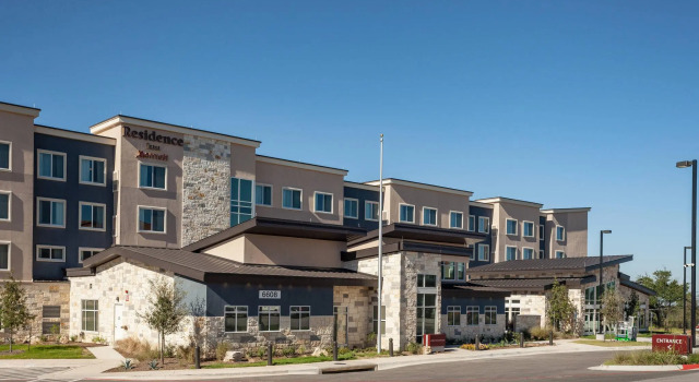 Residence Inn Austin Lake Travis/River Place, Book Hotel Hoteller i Greater Austin med parkering, Parkering