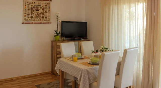 Апартаменты Apartments Hrabar