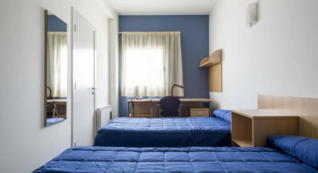 Residencia Universitaria Resa As Burgas - Centro Adscrito a REAJ - Campus Accomodation, Rezerwuj Hotel Orense 