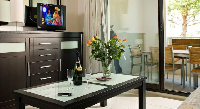 Nice apartment with dishwasher located on a marina