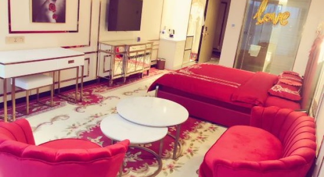 Kyriad Marvelous Hotel (Meizhou High Speed Railway Station), Boek Hotel Hotels in Guangdong met parkeren, Parkeren