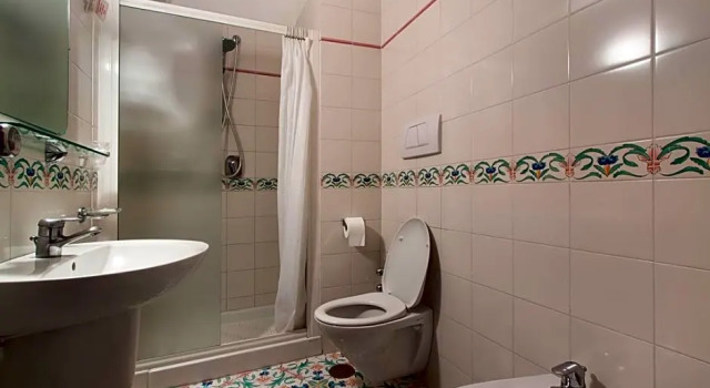 Двухместный номер Standard с балконом Hotel Metropole