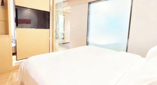 Люкс Deluxe Lavande Hotels Harbin Central Street Baluoke