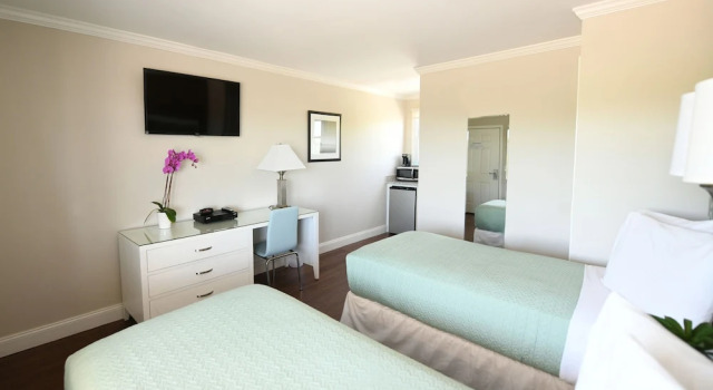 Двухместный номер Standard с видом на воду Bayview Resort