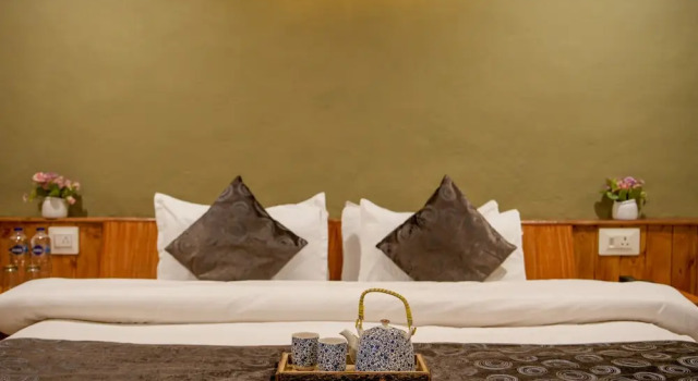 Коттедж Dharamshala Village Resort