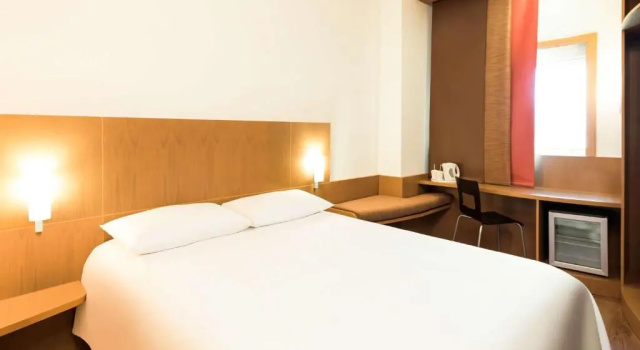 Двухместный номер Standard Ibis Fujairah