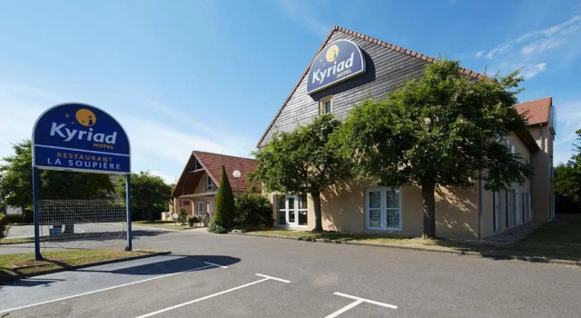 Hôtel Nell - Axelle - Maison Tassoni, Book Hotel Hotels in Vernon with Parking, Parking