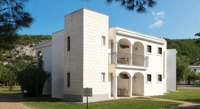 Gusmay Resort - Hotel Cala del Turco, Book Ferieresort SPA-hoteller i Peschici, SPA