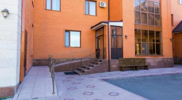Zhan Villa, Rezerwuj Willa Astana Kazachstan
