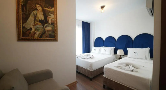 Трёхместный номер Deluxe Cheers Vera Edition Hotel