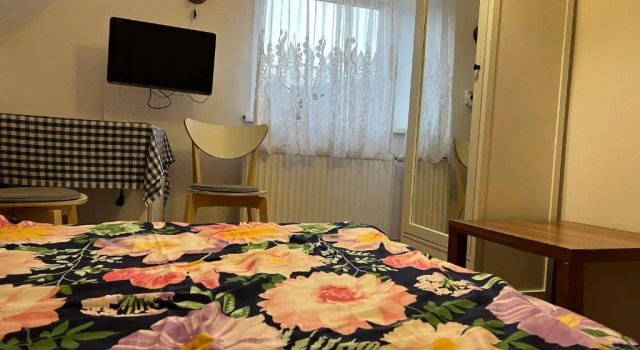 Noclegi U Emilii, Varaa Hotelli  
