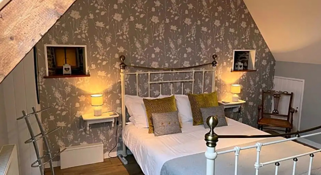 La Crepelliere, Book Hotel Hotels in Manche with Parking, Parking