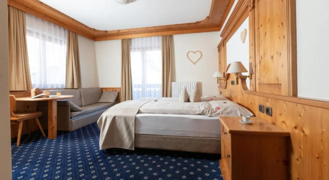 Standard Dreier Zimmer mit Balkon Hotel Galli