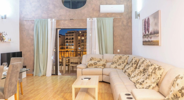 Stylish Modern Apartment With Spacious Living, Boek Appartement Sint-Julianus Malta